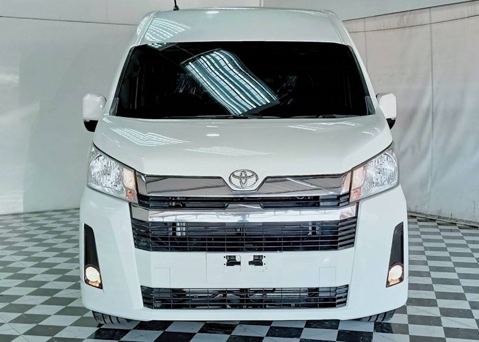 Used 12
                    TOYOTA
                     for Sale Image