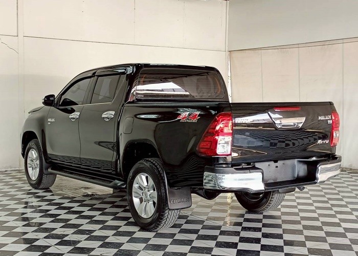 Used 6
                    TOYOTA
                     for Sale Image