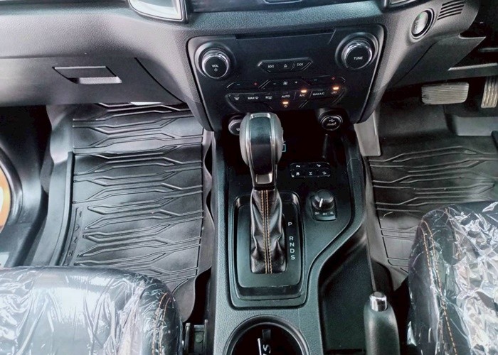 Used 9
                    FORD
                     for Sale Image