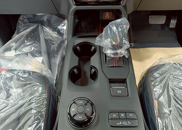 Used 9
                    FORD
                     for Sale Image