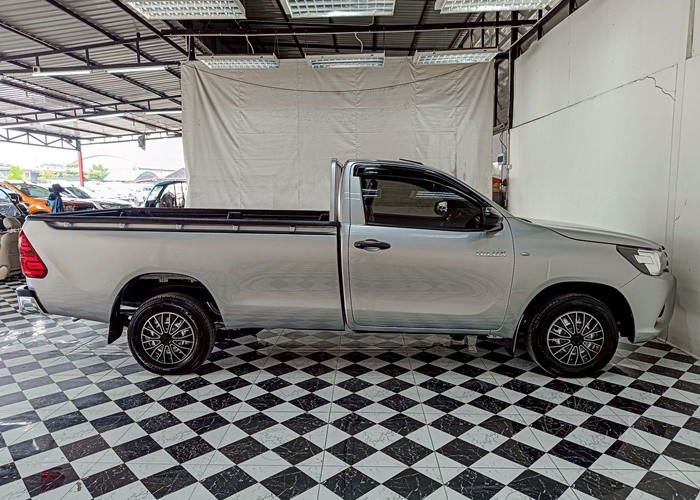 Used 6
                    TOYOTA
                     for Sale Image