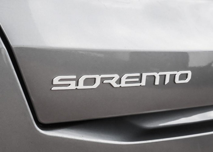 Used 1
                    KIA
                     for Sale Image