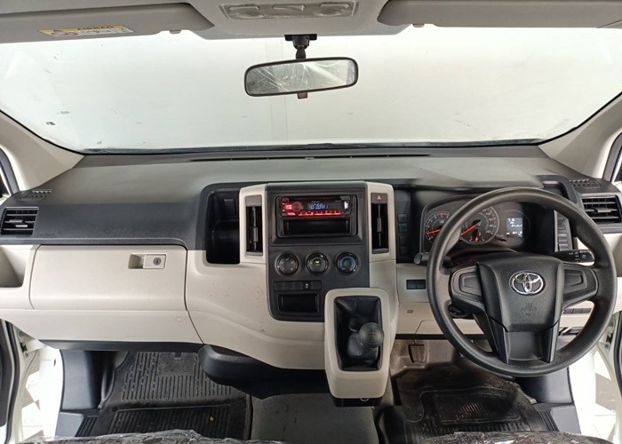 Used 12
                    TOYOTA
                     for Sale Image