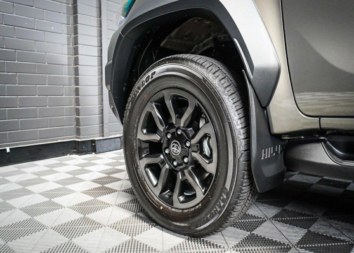 Used 1
                    TOYOTA
                     for Sale Image