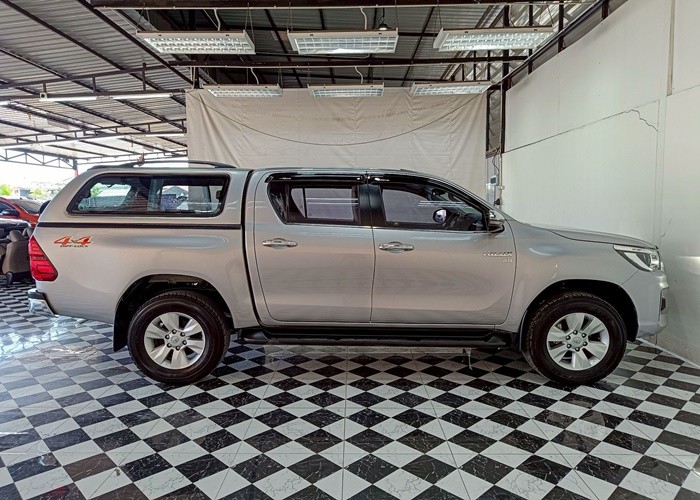 Used 11
                    TOYOTA
                     for Sale Image