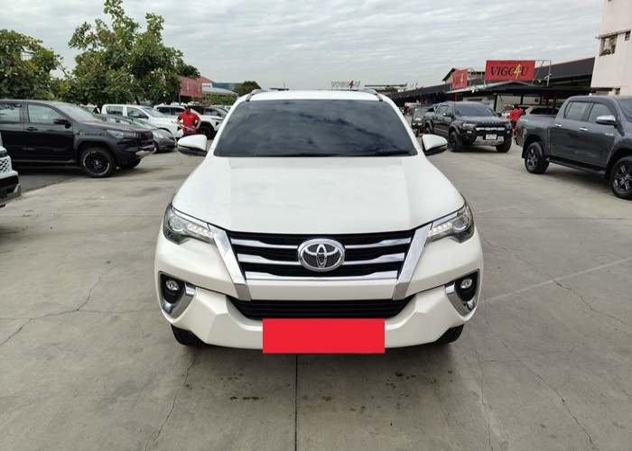 Used 8
                    TOYOTA
                     for Sale Image