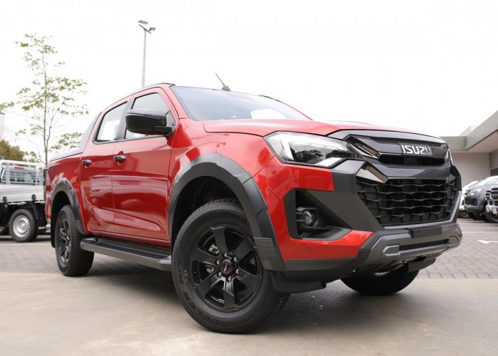 Used 1
                    ISUZU
                     for Sale Image