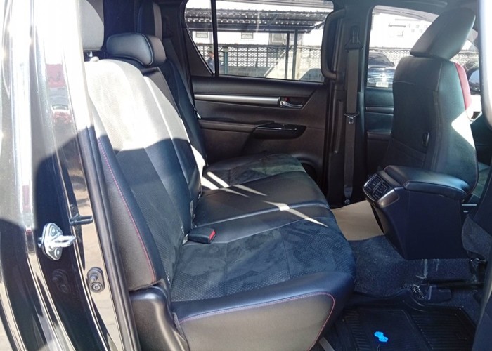 Used 7
                    TOYOTA
                     for Sale Image