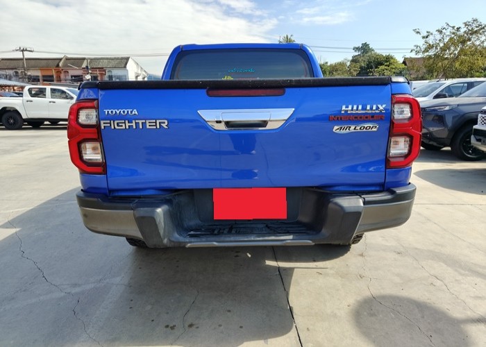 Used 7
                    TOYOTA
                     for Sale Image